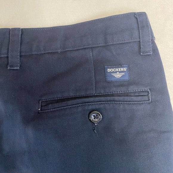 Men’s 36 x 28 Dockers Navy Blue Dress Pants Cotton - Picture 6 of 9